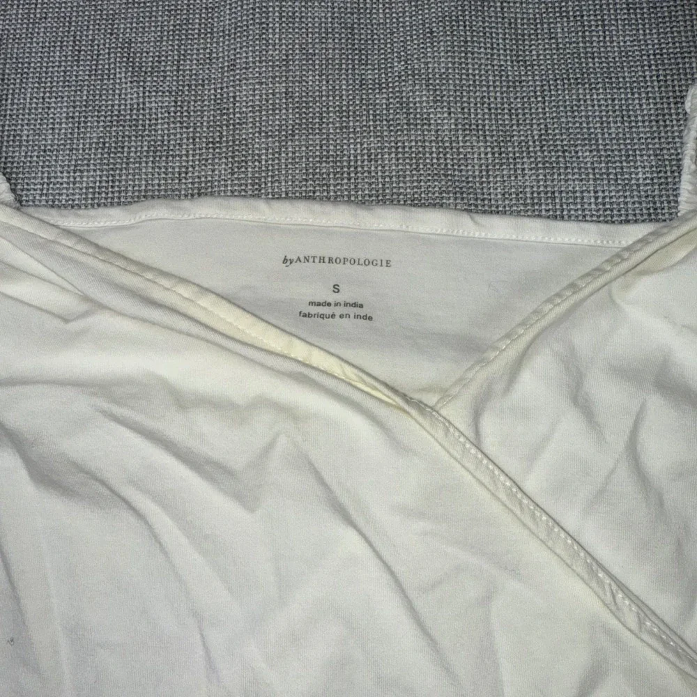 By Anthropologie White Puff Sleeve Wrap Top Ribbed Knit Cotton Blouse Small
